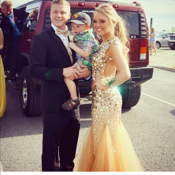 Prom/ Pageant Dress - Picture 8 of 8